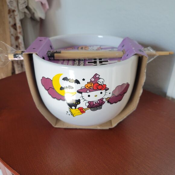 Hello Kitty Fall Halloween Ramen Bowl Chopstick Witch Bats Black Cat Broom Bow - Picture 1 of 7